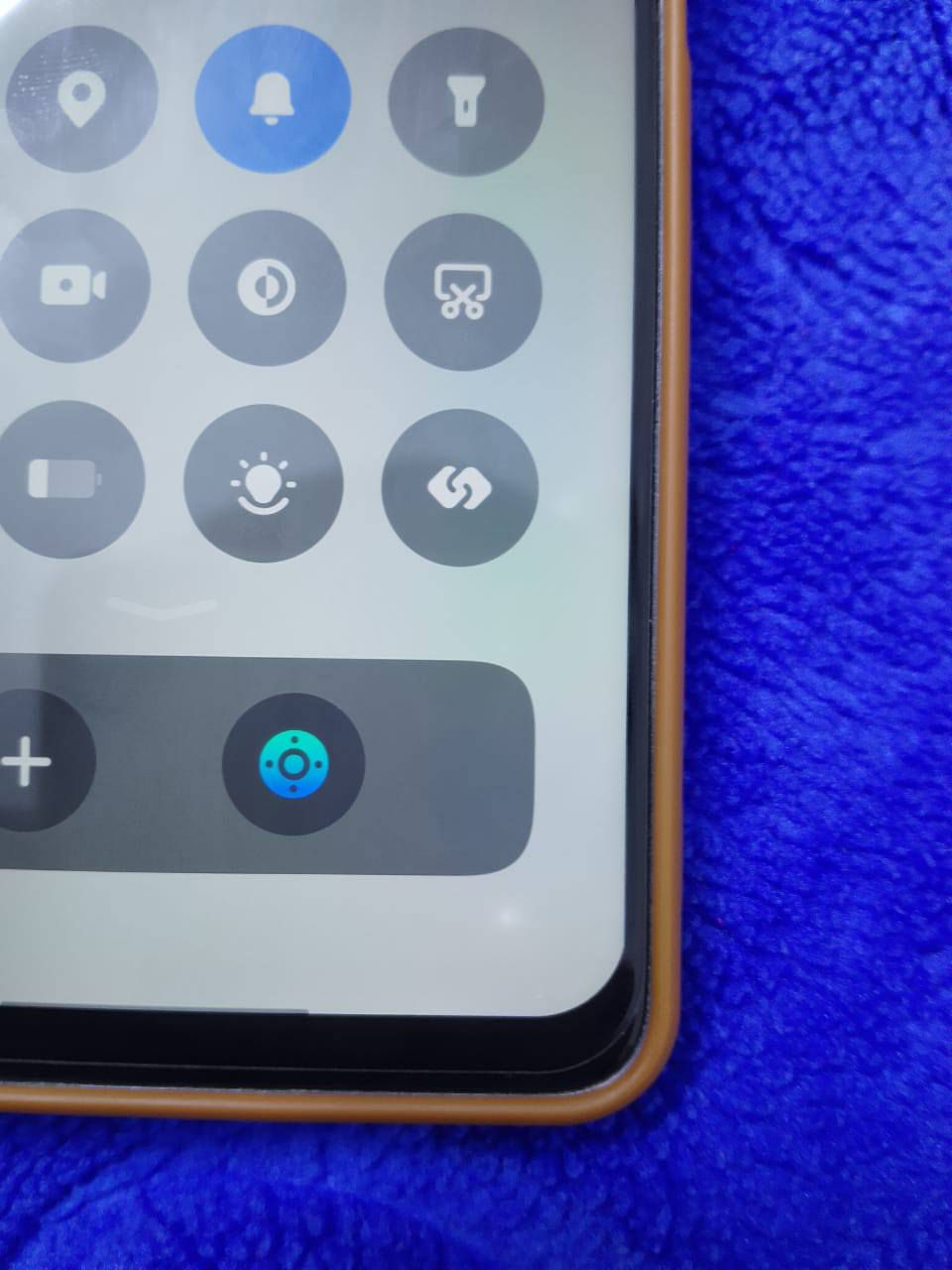 تكنو بوفا سفن 5G الشاشة: 144 هرتز   ببجي ينطيك 90 فريم بس شاحنه الاصليه وياه بسعر 270 وبيها مجال الجديد ب 375 بس نقطه بيضاء تحت الشاشه صغيره ما تاثر الجهاز انطيك ضمان ما تضرك بشيء


**إذا كنت صاحب هذا الإعلان وتريد حذفه لأي سبب، رجاءا أرسل رسالة إلى الدعم الفني**