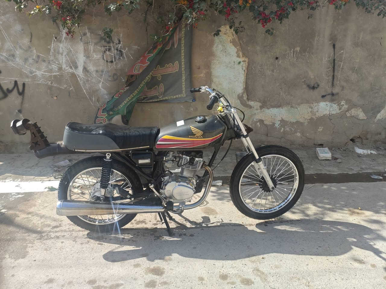 شونكم شباب دراجه تعمير شاصي 20 نامه متياز اورق  صولي ول غراض 25 برغي مافتوحه بيه  سعر خاص مكاني دوانيه  ***********1
