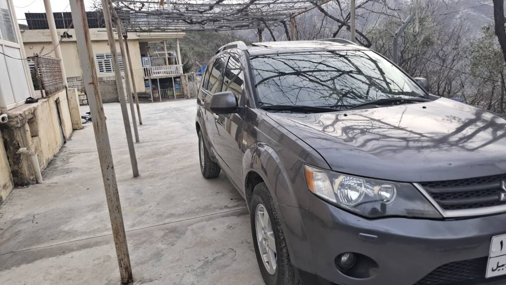 ئاوتلەندەر ٢٠٠٨ قەپات مواسفات بئ سبوغ فەحس و حەزەی نوێنە توندوتۆل 
سلایت 
ئایبیئس 
سێ گیر 
بەچمە 
ناوزەرد 
پێچ ویلکەپ 
تعدید سرعە 
هشتا سپێری دانەبەزیوە أربيل, العراق


**إذا كنت صاحب هذا الإعلان وتريد حذفه لأي سبب، رجاءا أرسل رسالة إلى الدعم الفني**