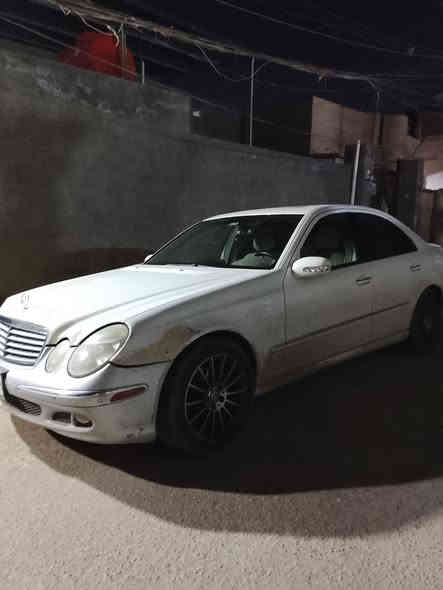 سلام عليكم
سيارة مارسيدس للبيع موديل ٢٠٠٣
المواصفات سعة المحرك ٦ سلندر 
كير اوتوماتيكي
للمزيد من التفاصيل الاتصال على الرقم التالي ***********
