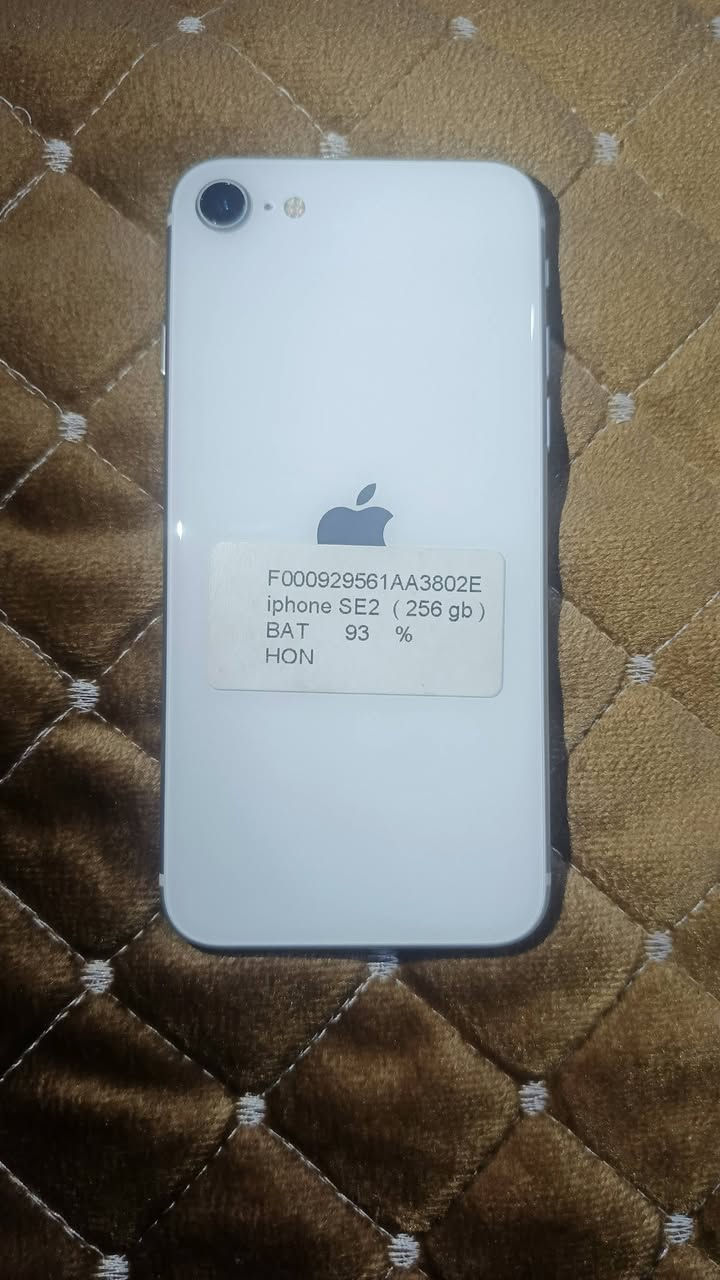 📱 ايفون SE2 للبيع
💾 السعة: 256GB
🔋 البطارية: 93%
📱 موديل: M
✨ النظافة: 99%
⚪ اللون: أبيض
✅ الجهاز شغال ممتاز وبدون أي مشاكل
💰 السعر: 229 قابل للتفاوض
📍 الموقع: بغداد - أبو غريب
📞 للاستفسار والاتصال: ☎️ *********** ☎️ ***********
🔥 جهاز نظيف جداً وجاهز للاستخدام مباشرة
