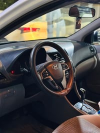 اكسنت 2016 ابيض وارد امريكي محرك 1600 تحكمات استيرن كروس سرعة بلوتوث ا...