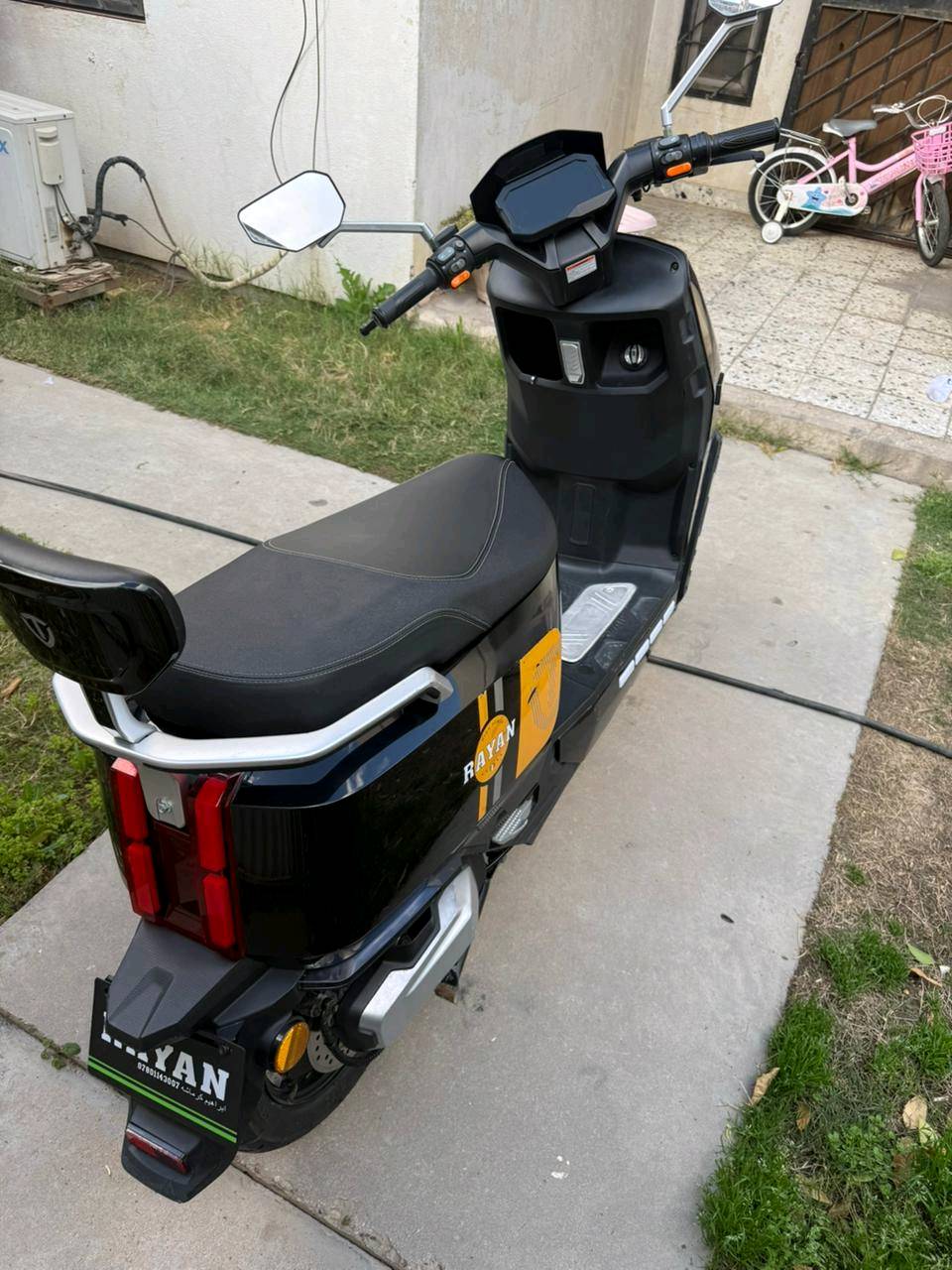 السلام عليكم وحش الكون ريان تالج موديل ٢٥ المعروف لايعرف للبيع سعرها ٩٥٠ وبيها مجال مكاني بغداد اي استفسار ***********وتساب محمول للشراي فقط 