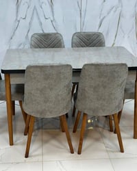 ميز طعام • ٦ كراسي • خشب سلايد