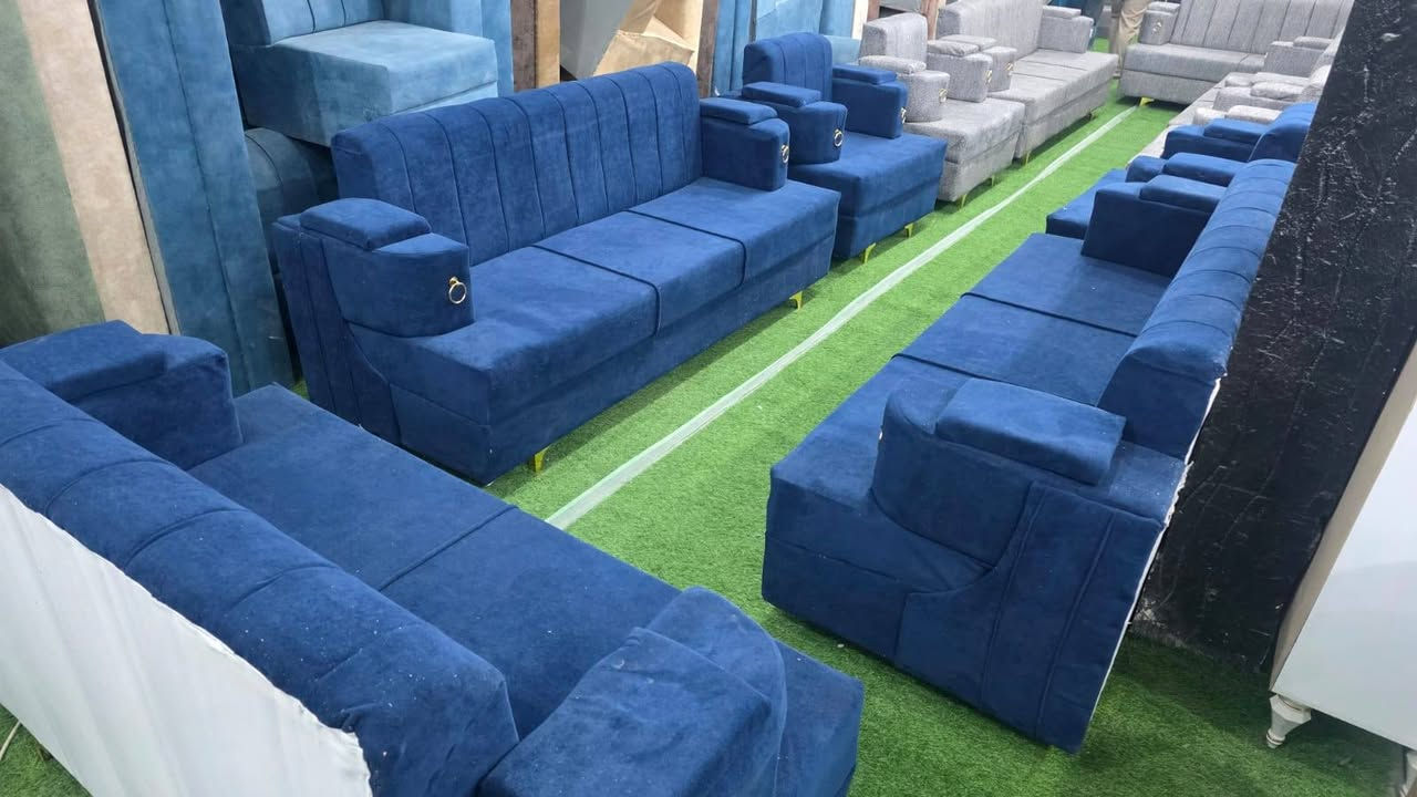 تخم  تسكام  ثقيل  ١٠ مقعد يرهم بيع وياهم مراوس 

العنوان بابل شارع ٨٠  مقابل مول نون 

وتساب ***********
