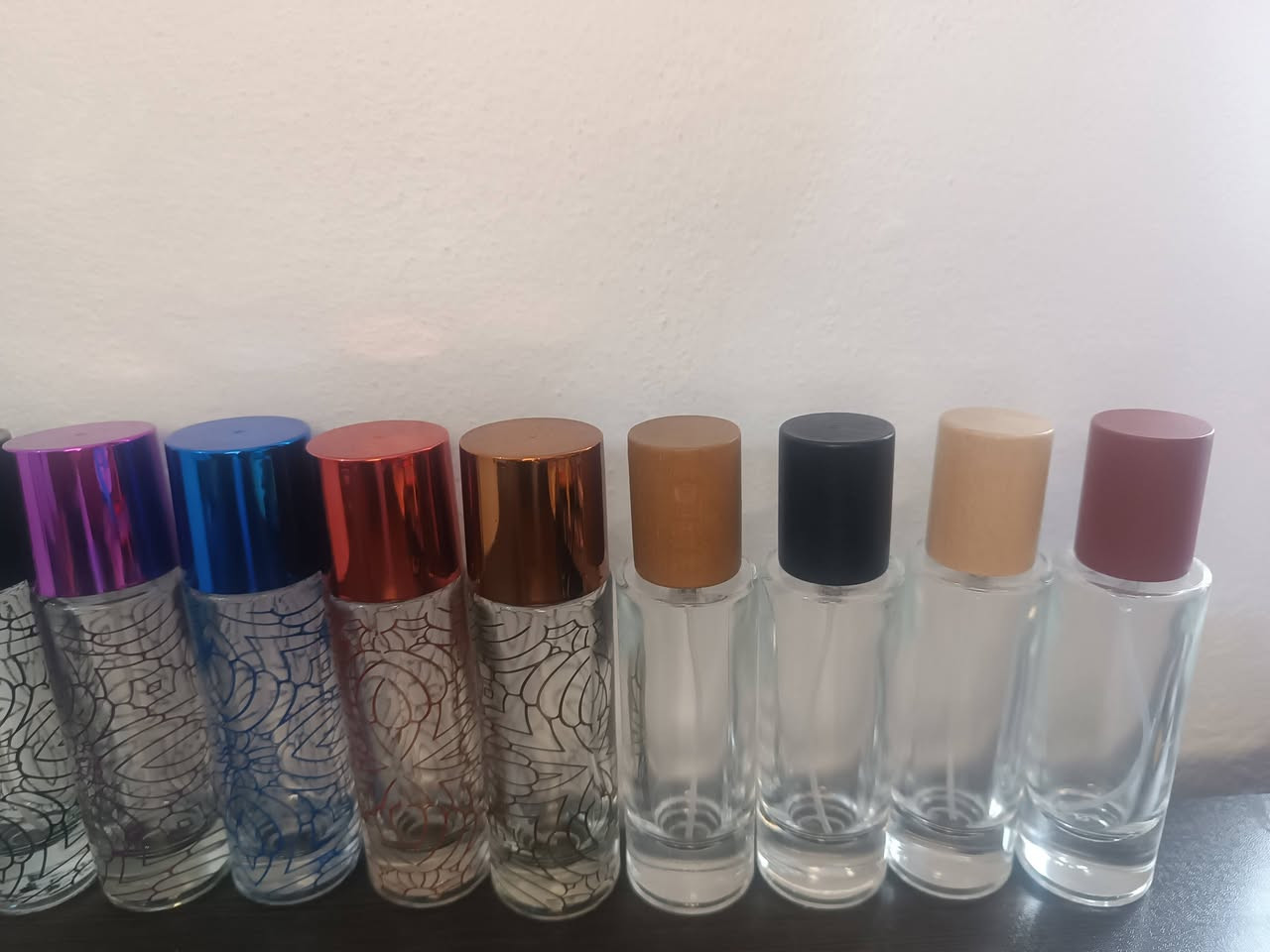 يتوفر لدينا عطور زيتيه مركزيه ثباتيه وفوحان عالي جدا 
مسك رمان
​بربري هير
​لاكوست سبورت
​دعاء الجنة
​عنبر
​مسك دموي
​بكرات روج
​أرماني
​سوفاج
​أنا الأبيض
​جنسي
​دولتشي أند غابانا L3

​هافوك
​شيخ زايد
​شوكليت
​ليدي وردي
​تي روز
​مسك التوت
​غرام الليل
​فانيلا 
الرحاب
​جذاب
​قصة
​إمبريال فالي
​سكاندل
​الحب المجنون
​أصداف
​مسك أبيض
​مسك طهارة
​مسك فانيلا
​مسك خوخ
​مسك تفاح
​أنا الأسود
​تراب الذهب
​إل في (LV)
​أوميد نوماد
​فيرزاتشي إيروس
​إيلي صعب
​مرسيدس
​لافندر
​نعناع
​هيل
​قهوة
​ليمون
​فهرنهايت
​فيكتوريا سيكريت
​ون مان شو (1 Man S 
‏‪0775 960 5662‬‏
