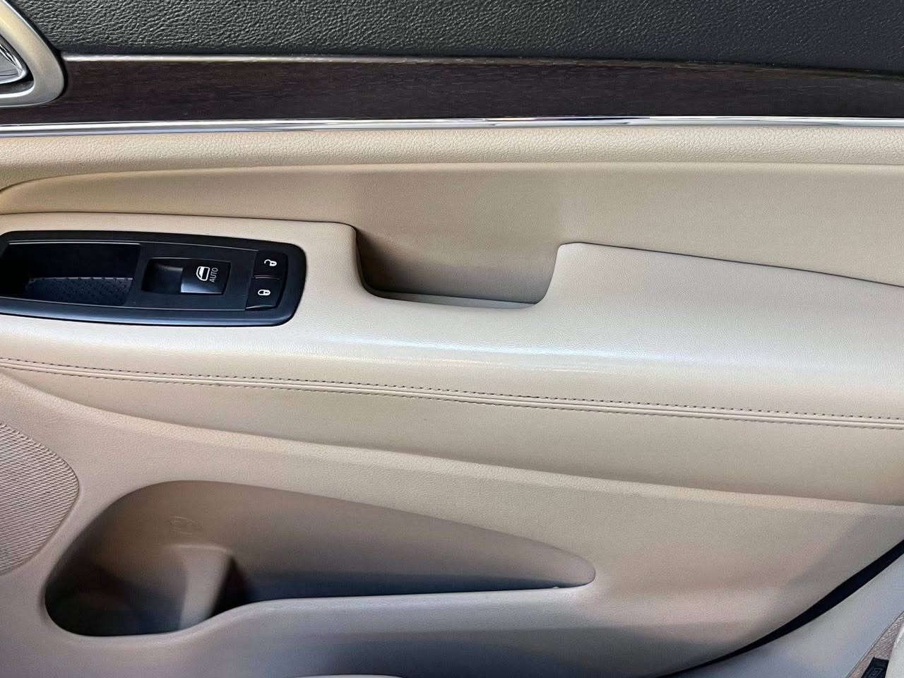 سلام عليكم ورحمة الله 
(((((. سعر ١٨٢ وبيه مجال))))
جيب شروكي لمتد على وضع شركه بشرط نضافه  فول اخذته من لمستورد ريحت شركه بيه شرط ذا مو الفراش بعده مامديوس مال شركه اي كلوب بدشبول مامشتغل داخله سيرفز كامل تحديث 
حادث مال امريكه دعاميه اماميه
 وفتح بنيد و جاملغ / جاملغ خلفي يمن بي صبغ امريكه يسمونه دوز عالي يمنه بالعراق كفاله شواصي لغود 
ماشيه ٩٨km

الموصفات 
شاشه كبيره 
كامره دواره
فتحه 
تدفئه بالستيرن
تشغيل عن بعد
يدات نيكل بلاد 
داخل صاج ملكي بلاد

نظام_خرائط(نظام ملاحة)_Navigatio

صندوق كهرباء
اناره داخلي بلبوب 
تبريد خلفي ومع قاده تيار كهربائي 
مرايه داخليه تعتيم صوء
كلوب طوارئ شغال بلكارتون
دفع رباعي
مكينه كارتون وكفاله
الكير كارتون وكفاله
موس تحكم 
شفتات 
نضام يكو 
مري قلاب معه R
خزن مقاعد ٣ وضعيات
سبورت
كير طياره
كشنات جلد 
كشنات اماميه مع خلفيه هيتر تدفئه
كشنات اماميه كهرباء فوال تحكم
هوك خلفي 
مري جانبيه هيتر  مع اشاير
حساي خلفي 
مضومه زنون ب700دولار العالي مع ناصي
بلاجتور بدعاميه بلاد 
ويل 20 بلادي 
اسياره احلى من صور تجي وشوف
***********
مامتواجد ع خاص اعتذر بلاد رز, ديالى
