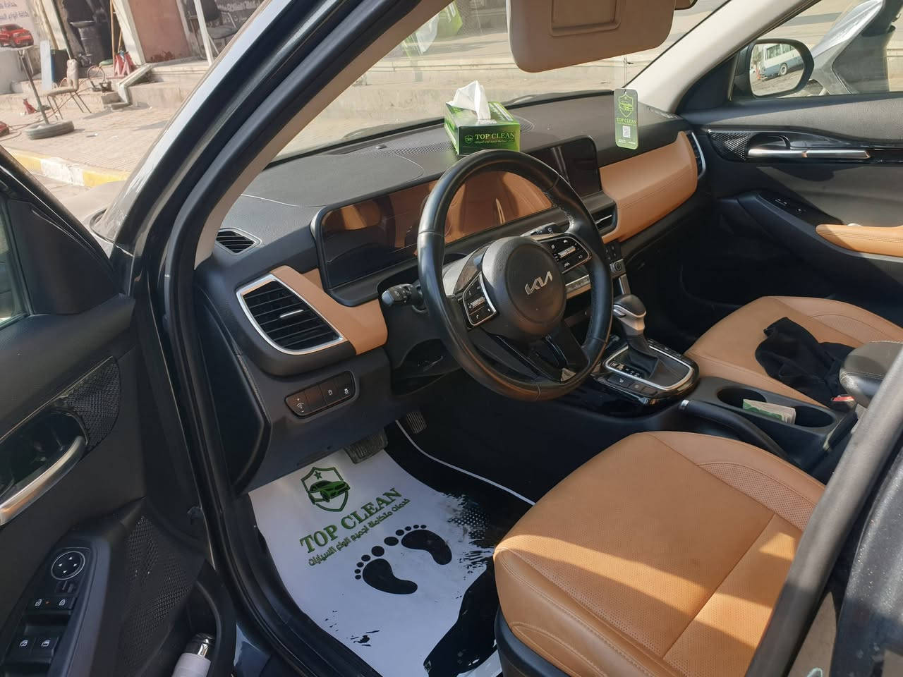 السلام عليكم
كيه سلتوز موديل 2024

فول موصفات 

مكينه 2000 دوش

فور ويل 

تكفه بلكشنات

تبريد قطعتين 

شاشه متصله كلها لمس 

 رداره امامي 

رادره جانبي 

رادره خلفي 

مصمه تشغل 

ويل كب بلادي 

ماشه 17 الف ميل 

السعره 180 وبيها مجال لطيبين

لسياره مرقم اربيل 

ملاحظه/ حادثه جاملغ وبنيده وسوناهره موجود  اي استفساره خاص موجود  

***********
