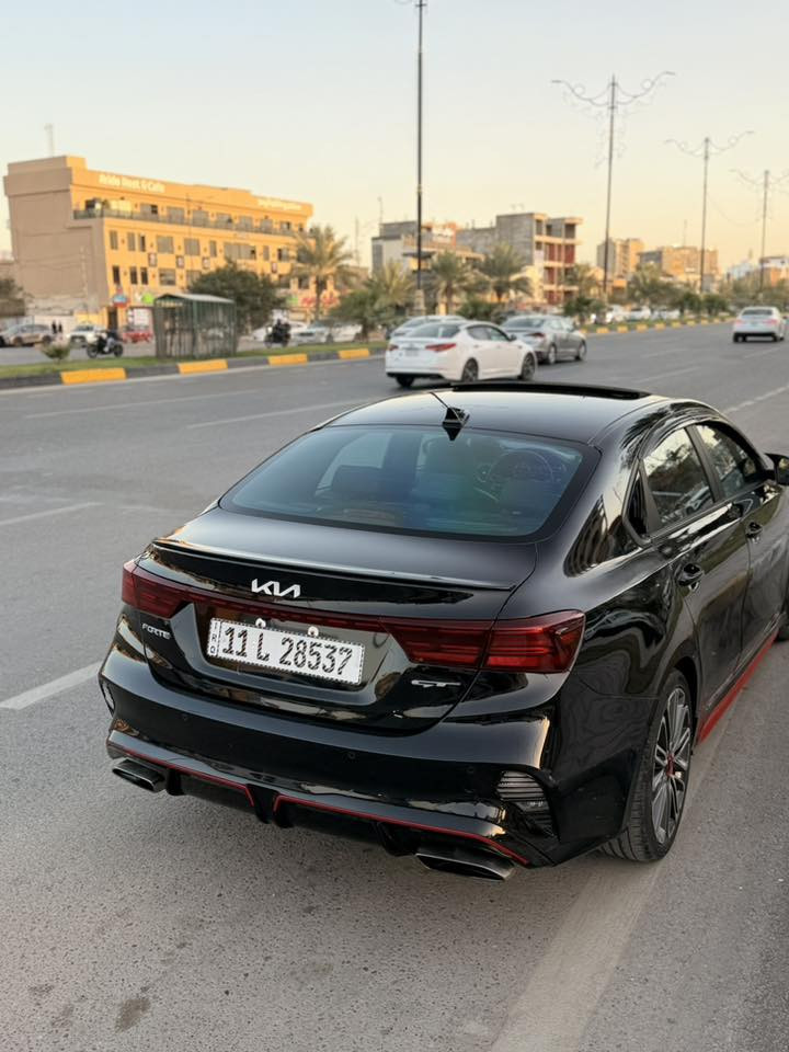 سلام عليكم
بيع سريع وبسعر كلش مناسب
فورتي جيتي موديل 2022
السيارة حادثه كلش حلو بدون دواخل 
بيها بارد بل بنيد شي بسيط وجاملغ بيها صبغ وجاملغ خلفي صبغ السياره كلها ليبل واحد بدون تبديل 
ماشيه 40 الف 
كيرها دبل كلج 7 نمر S
دبكل كزوز والسياره مبرمجه ع ايدي 
كير مكينه حداديه تبريد كله ع وضع الشركه 
والسياره بل حقيقه احله بهواي 
ومصروف عليها اهواي ومرتبها🤍

الموصفات 
فتحه 
بصمه ابوب + تشغيل
شاشه اجبيره + كار بلي
تحديد مسار 
قياده ذاتيه 
مانع انزلاق 
ثلاثه مودات قياده سبورت+ نورمان + سمارت
رادار امامي وجانبي + حساسات اماميه وجانبيه 
كشنات مختمه Gt 
السياره كله مختمه Gt بل كامل ضوئيه
كشنات كهرباء 
الدركه D 
كشنات هيتر + تبريد 
تحكمات استرين + شفتات استيرن
لدات امامي ابيض + منضومة زنون 
اشاير بل مري 
كامره دواره 
السياره مفوله للاخير وبعد بيها اهواي موصفات 

رقم بغداد الدولي بائسمي  هزه جديده السياره مال جناي 
تخم تاير وباتري كله جديد 
‏+ اضفات لحيه ومطريات ومري كماليات

سياره مكانها كربلاء 
الاستفسار اكثر ***********
