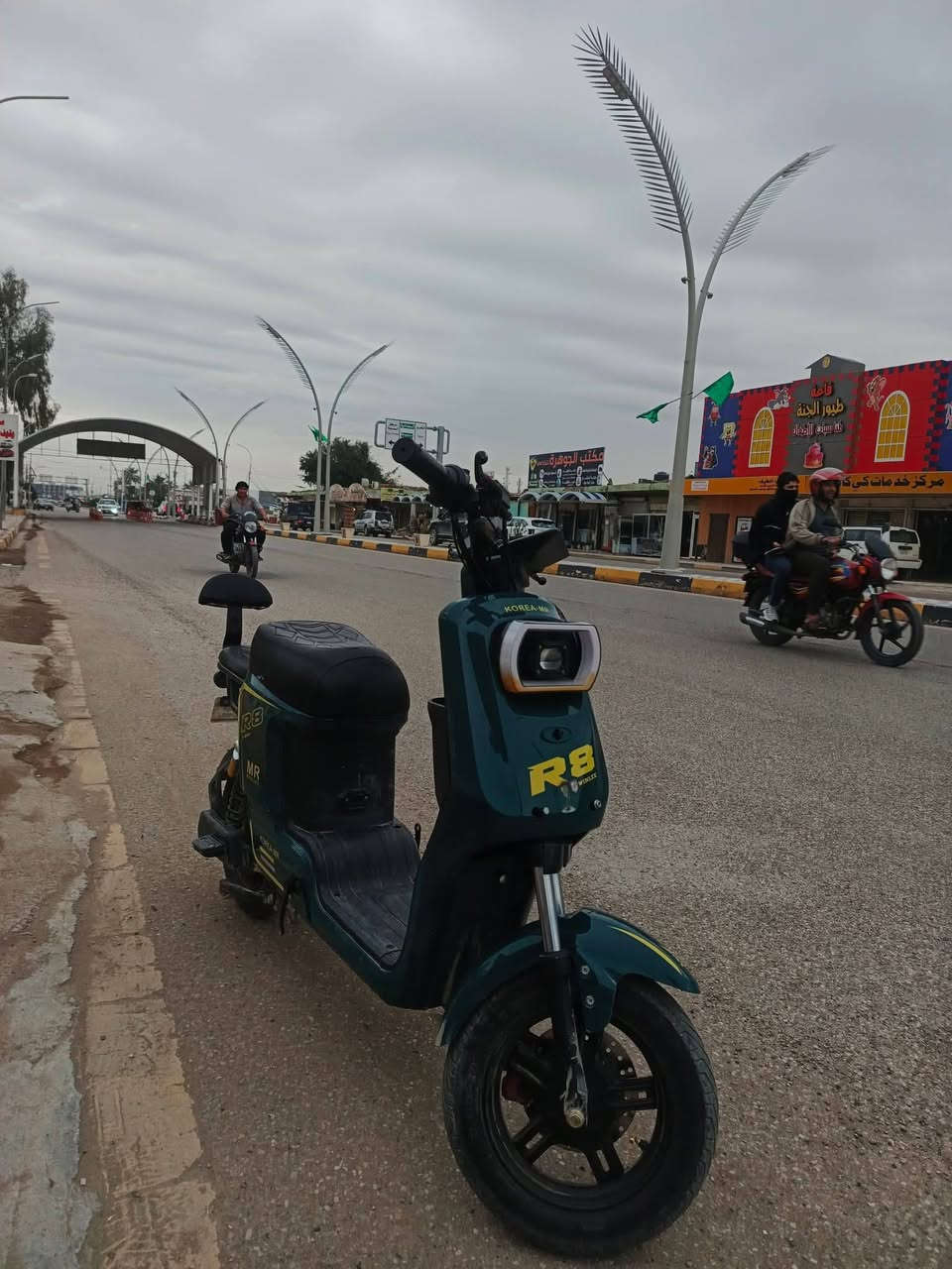 دراجة شحن للبيع بطاريات منفخوخة للبيع على وضعها للاستفسار اتصال***********
