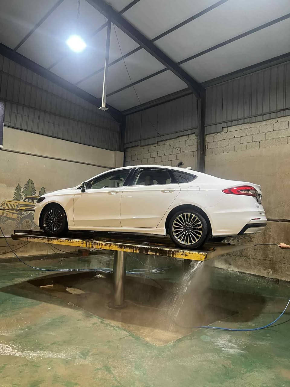 Ford Fusion  2.5L
2020

2.5L i4 مەکینە(مەکینە گەورەی بێ تۆربۆ) 

 سەیارەکە لۆک و جوانە و سەیارەی ماڵە، 

‎مواسەفات:

راداری پیشەوە

ڕاداری تەنیشت 

تەحەکوماتی سەر سوکان

خەتی جادە

تەحدیت سورعە

‎ شاشە ئایپاد

حاسە

‎کوشن کارەبا

‎کۆدی دەرگا ….  

‎پاتری لۆک 

‎٤ تایەی نوێ

ویلی تیتانیوم

 

کامل جایز کراوە و تازە سیرفس کراوە 

‎سەنەوی نوێیە تا ٢٠٢٧, ڕەقەم تازەیە و پشکنینی مۆدێرنی نوێیە، تەنها ۱٠٥،٠٠٠ تەحویلی ئەوێت

‎، گێڕ، مەکینە ، تەبرید و تەحویل و غەرامە بە شەرت 

‎مەجالی مامەڵەی تێدایە بۆ هەر بەڕێزێک کڕیارە و 

هەپرسیارێکتان هەیە ئەتانخەمە سەرچاوم 

سعری:120$مەجەل

0770 446 5100

Vaibar 

Watss app♥️
