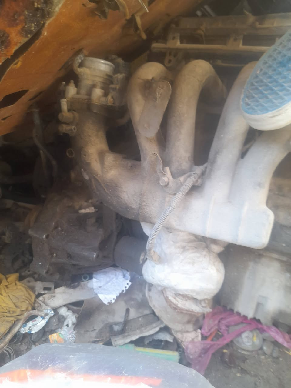 سلام عليكم مكينه كير كيه ريو مديل2003 ***********
