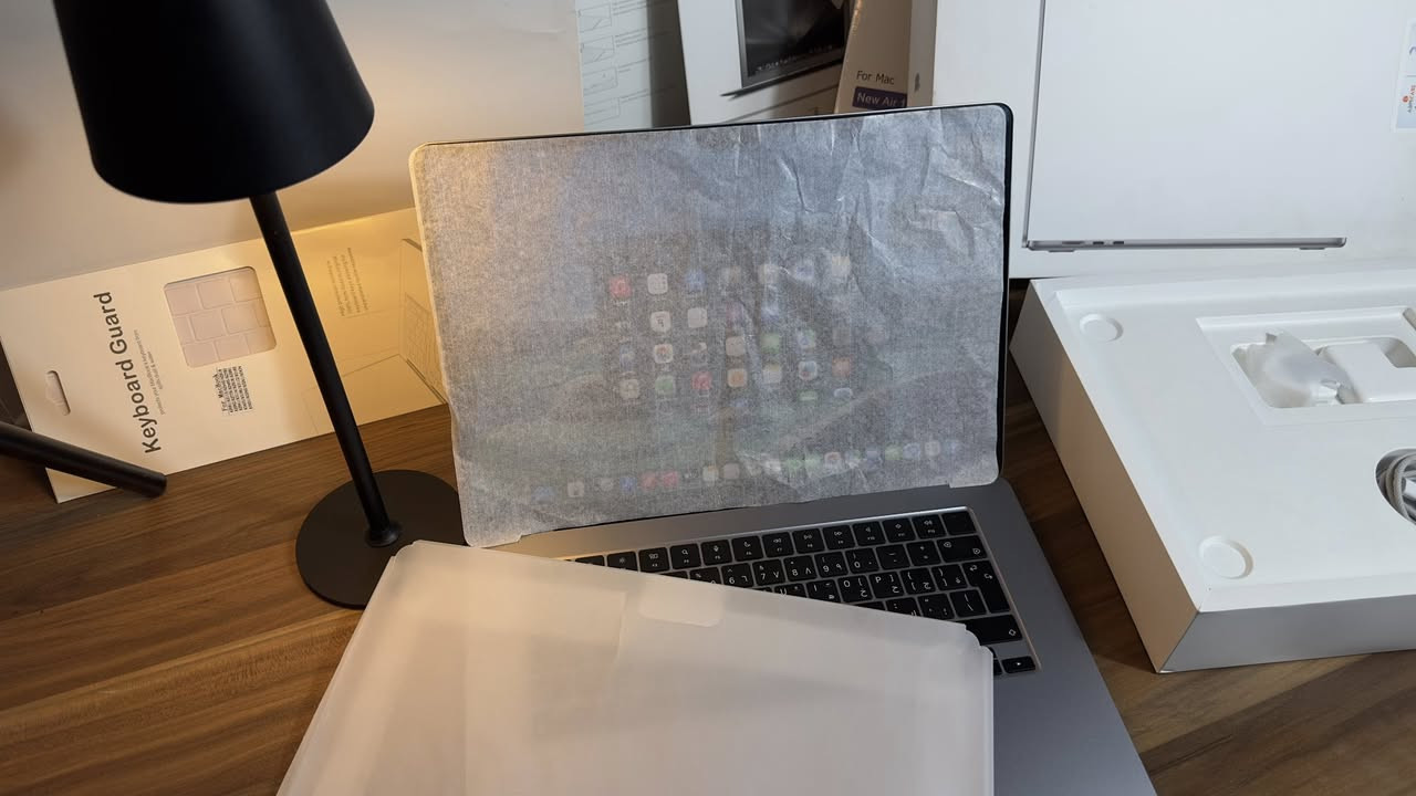 الجدادة والموثوقية بس يمنا 😎🤝💙
اقرة التفاصيل زين👇🏻👇🏻👇🏻
https://t.me/Appllle_Product

Macbook Air  2023
M2 
15 inch 
Hard 512 
Ram 8 
لون سلفر 

الجهاز شرق اوسط وكالة 
بطارية 100‎%‎✅ مشحون 14 مرة فقط✅
ملحقات كاملة 

نظافة 100‎%‎ وللمصداقية عدى شخط بسيط بالكلاس موضح بالصور ممبين. 
( ملاحظة: شخطة وليس فطر ) 

للطلب والأستفسار ارسال رسالة 

قناه التلي 
https://t.me/Appllle_Product

تيك توك
www.tiktok.com/@wolf.wiq

انستا
https://www.instagram.com/wolf.wiq/profilecard/?igsh=MXdpZG5maTQ5N3p1ZA==


**إذا كنت صاحب هذا الإعلان وتريد حذفه لأي سبب، رجاءا أرسل رسالة إلى الدعم الفني**