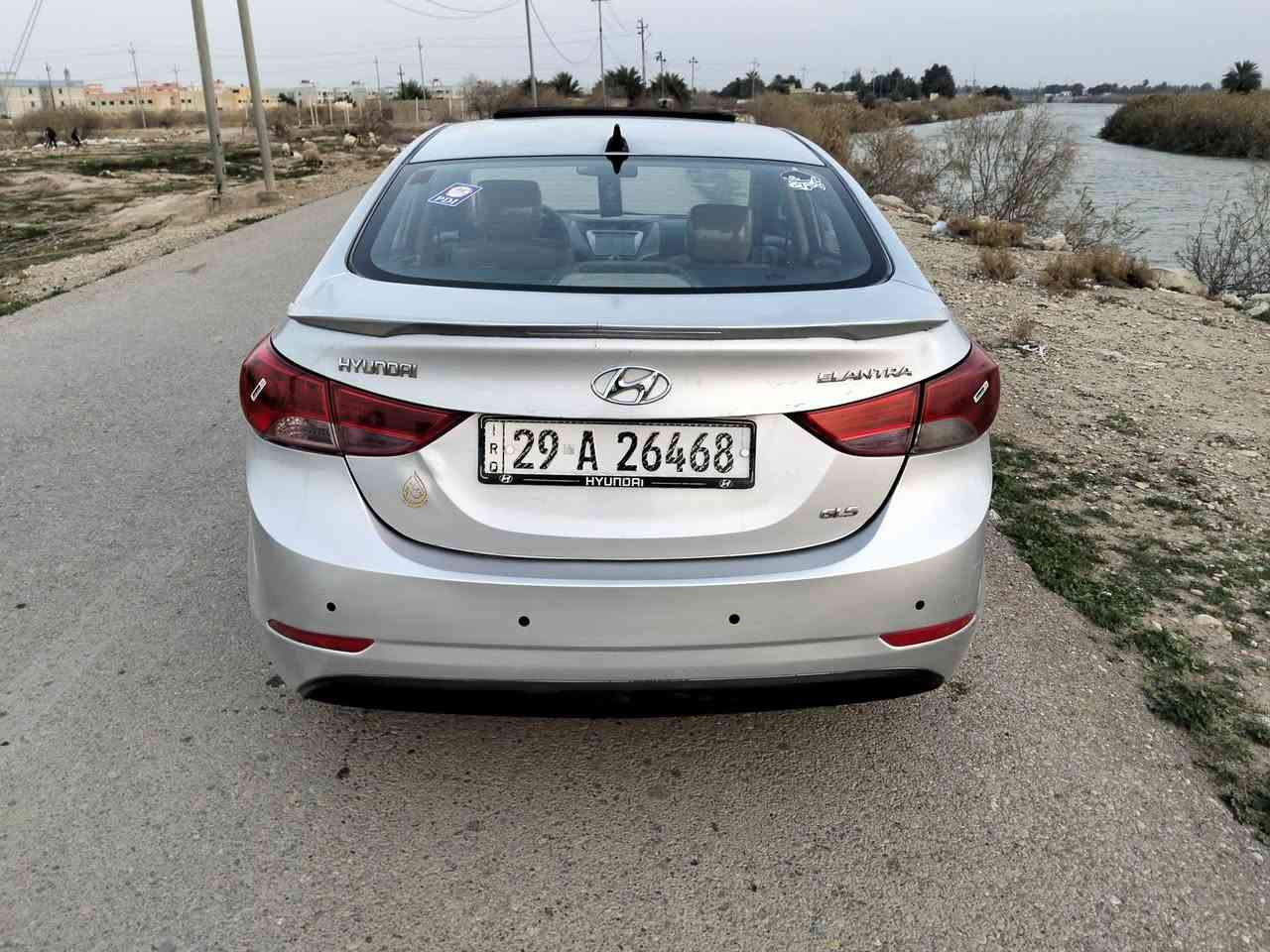 السلام عليكم النترا موديل 2013 وارد خليجي فول 1/1 رقم واسط دولي بأسمي تحويل مباشر سنوية للـ30 محرك 1600 محرك وكير مكفولات تبريد شغال تخم تاير جديد حدادية امامي وخلفي جديد بصمة فتحه سقف شاشه كامره حساسات خلفية تحكمات ستيرن كشنات حضن دوشمة سفاري علما سيارة بيها رشات صبغ مكفولة من الحزام ومن العام السعر 93 للأستفسار اكثر (***********) مكاني واسط ، اتصال فقط
