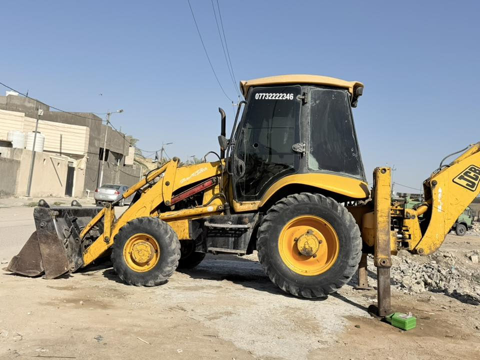 حفاره جي سي بي للبيع موديل 2004
جاهزه مجهزه 
***********
