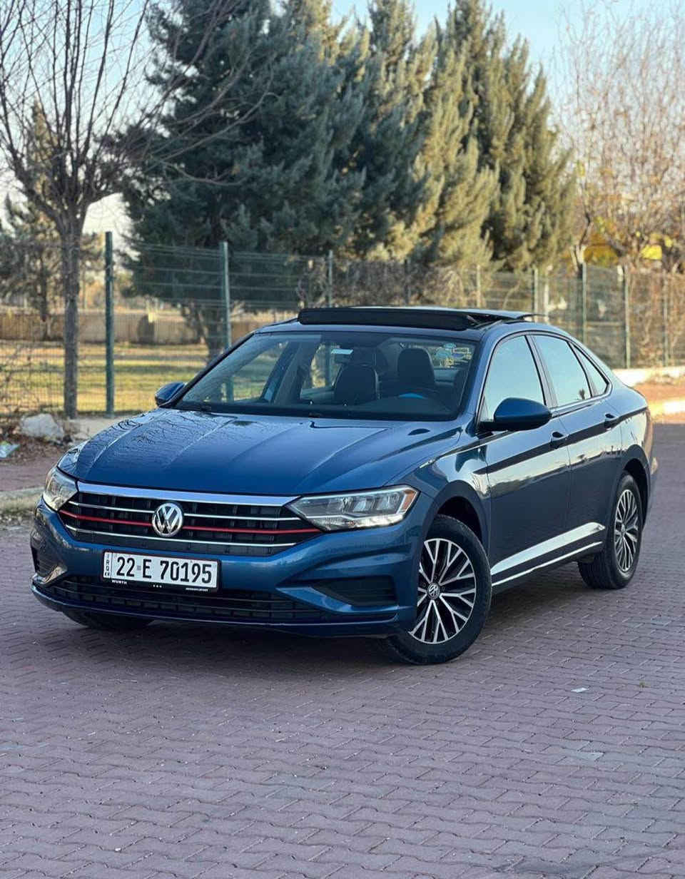 ‏ VOLKSWAGIN_JETTA_2020 SE
بجم و خلفى سياره كبس بلادى شرط 💯
ضرر بسيط : باب سائق و شبر جاملغ صبغ
جميع ايرباگات سليمه ما عدا برده 
السعر : 148 و بيها مجال للطيبين 
دواخل شواصي لغد گێر محرك تبريد شرط 💯
سياره مرقم اربيل شرط تحويل شرط وكاله 
فول موصفات SE:
پانوراما
بصمه 
شاشه
كاميره
كوشن جلد
كوشن هيتر
رادار امامي و خلفي و جانبي 
بريك بسمه 
نظام ايكو
تحكم ستيرن 
تحديد سرعه
ماشيه : 73 الف ميل 
‏3VWCB7BU2LM035203
اتصال او واتساب : ‭0776 699 5610‬
اتصال او واتساب: *********** أربيل, العراق
