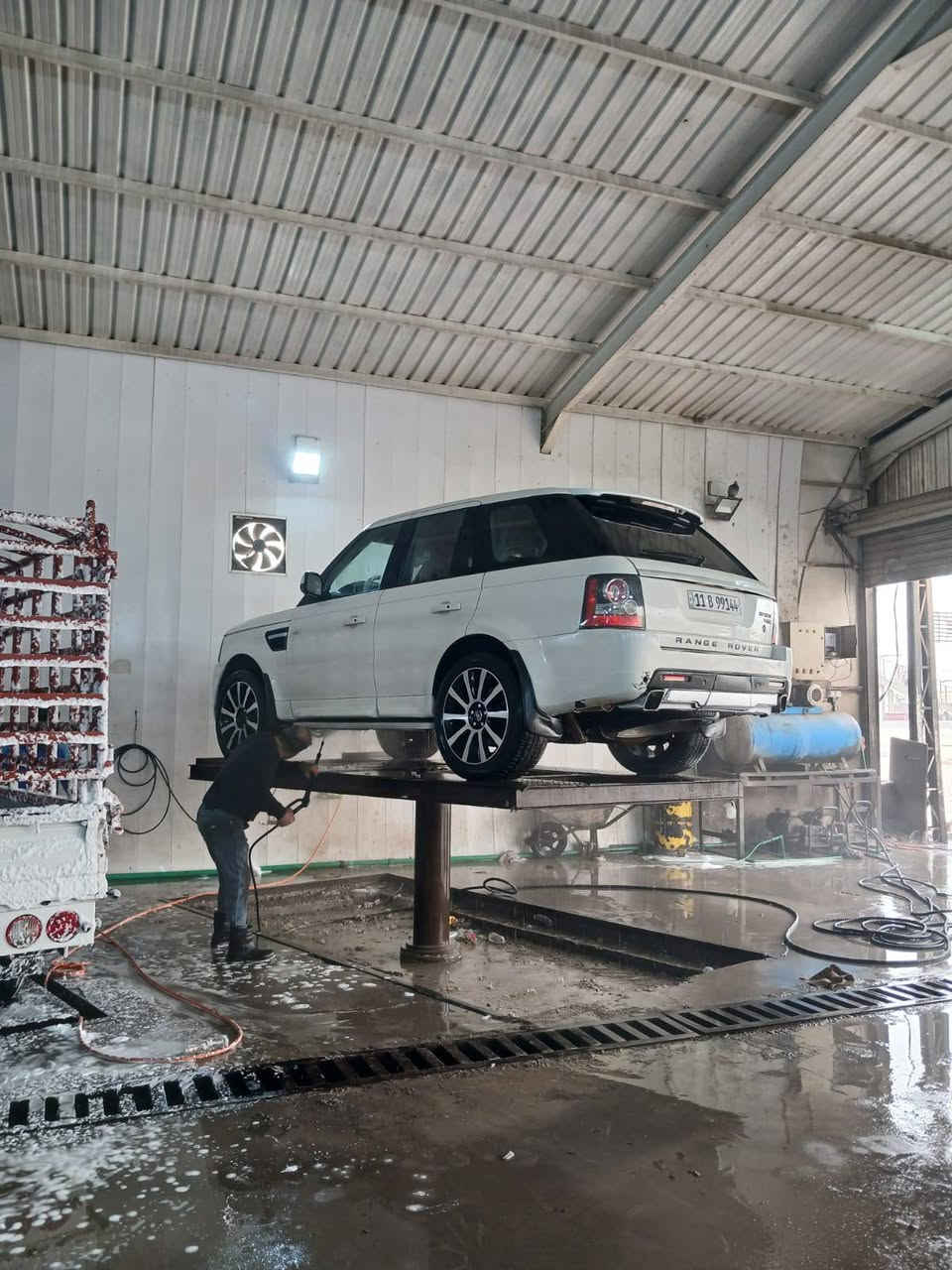 سلام عليكم
رانج روفر سبورت 2010

مكينه العادي المرغوب 

طبعاً رانج معروفه موصفاته خاصه الاوتو بايكرفي 

 

كير مكفول 

مكينه مكفوله  

كهربائيات مكفوله محوره لوي ودبل يعني انسه عطل الجوبلسات

 

للبيع او المراوس حسب القناعه 

سعر 140 ورقه  مكانها بغداد / بسمايه  ***********
