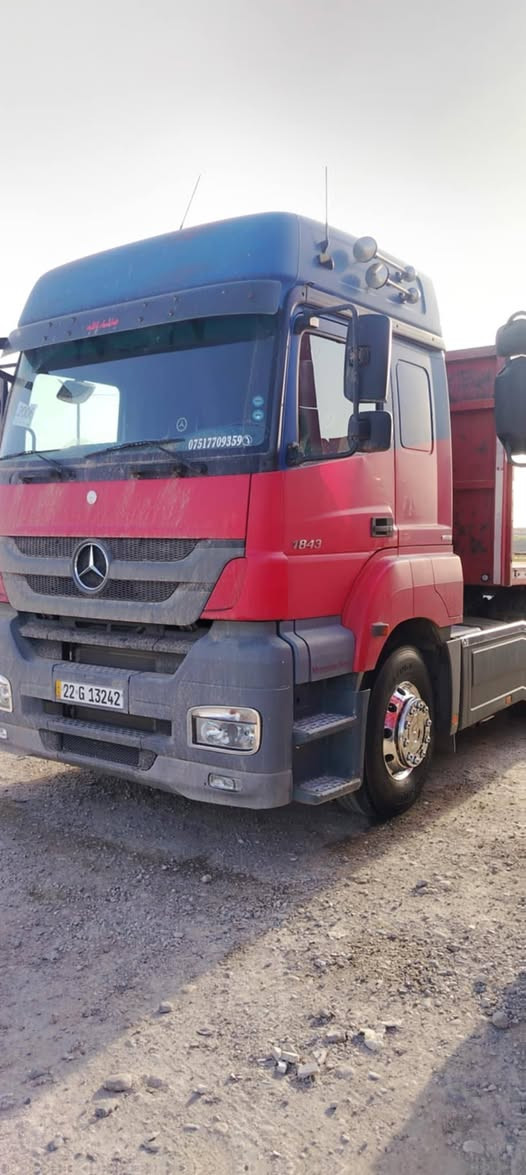 اكسور موديل 2006
كير كهرب
حجم 1843 
طخم تاير 
سنويه وهزه جديد
تبريد تدفه صوفاج
 جناب فافون 80
عربانه سبرنك هوائي 
٢ مزوج بلادي والأخير فرندكسن تك
***********وتساب
