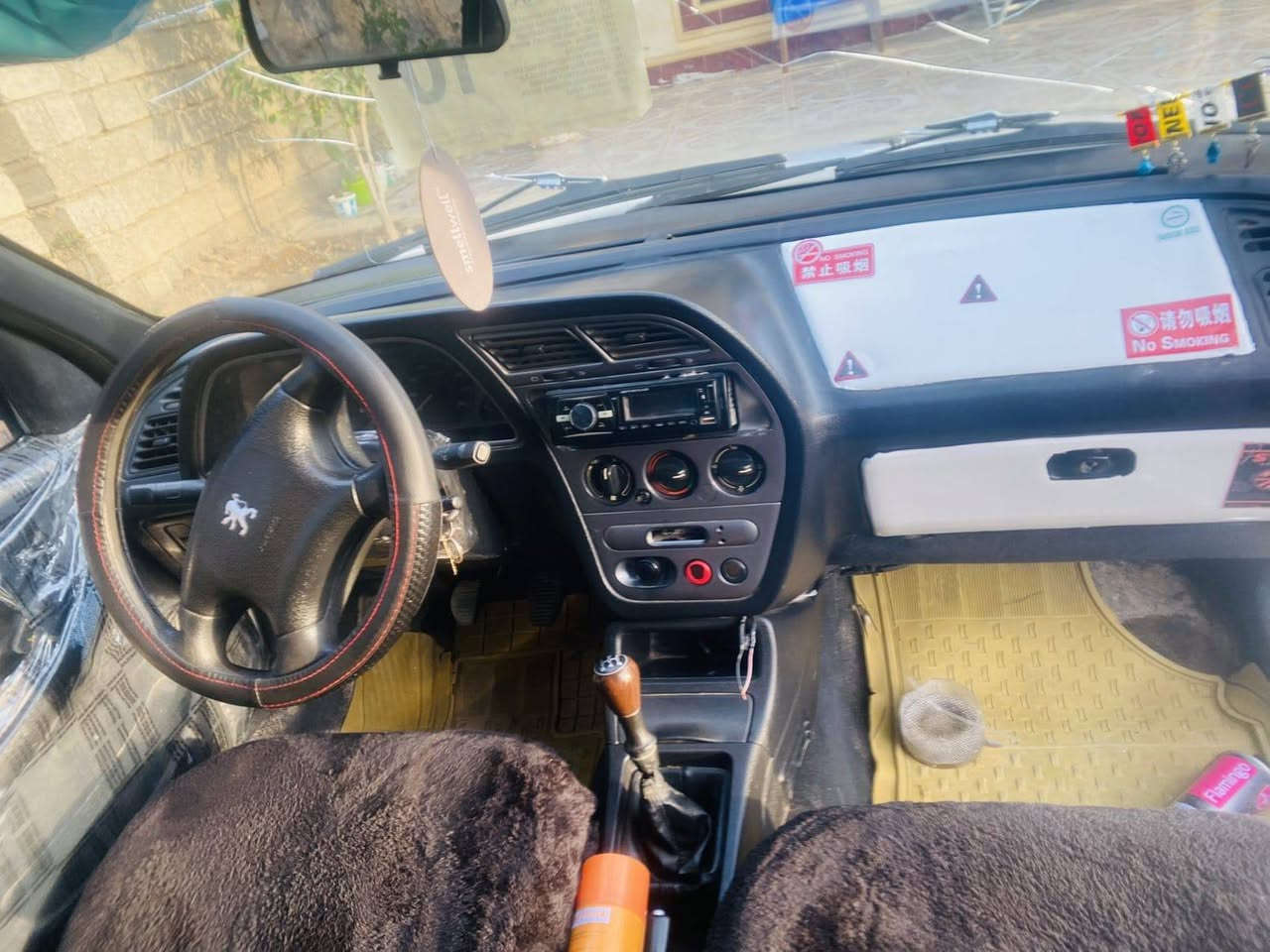 سلام عليكم بيجو للبيع ٣٠٦ رقم دياله مطلوبه  محرك كير شرط تخم تاير جديد  غرفتهه نضيفه كهربائيات بلاديه تبريد ثلج صدرها زين اني الوكيل الاول وكاله بسمي مكان السياره صلاح الدين قضاء العلم الاستفسار ‏‪***********‬‏
