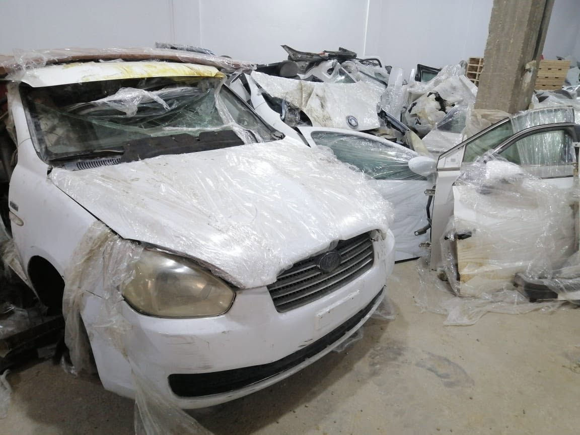 يتوفر كصات وقطع غيار اكسنت خليجي من موديل 2008 إلى 2022 با اسعار تنافسيه توجد خدمت توصيل جميع المحافظات  العنوان الديوانيه لتواصل ***********ملاحضه علق تم وتواصل على رقم من 9صباحا إلى 10مساء
