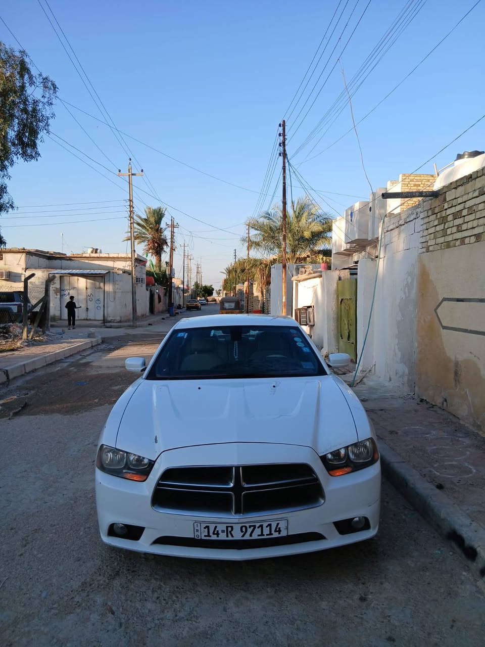 سلام عليكم جاجر لبيع 2014 كفاله عامه كير مكينه حداديه تخم تاير كله جديد السعر 185 وبيه مجال استفسار ***********
