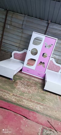 مكاتب • قنفه نفرين • كراسي حديد