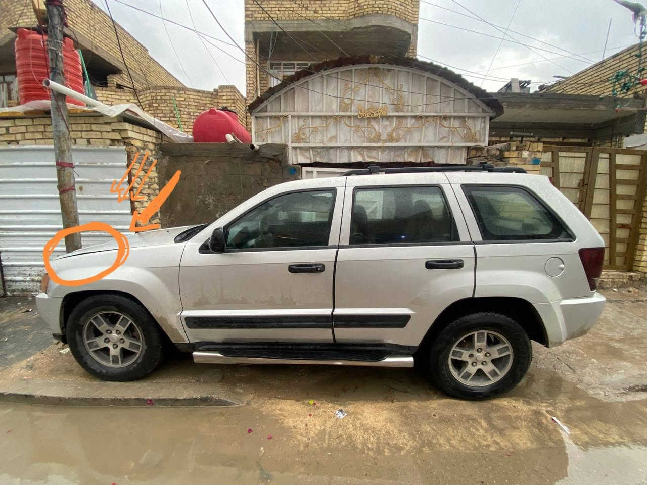 السلام عليكم من رخصت صاحب الكروب للبيع  جيب لاريدو 2006
گير محرك تدفئة تبريد كلة شغال مصبوغة حزام فقط قبل كم يوم ابو دلفري طب بدعامية وصارت بيه سحبة بسيطة  بالبنيد يعني سحب قليل اصبع مثل ما موضحة في الصورة  السعر  75 وبيه مجال امانة الله ورسولة السيارة خير من الله السيارة رقم انكليزي بغداد بأسمي ثاني يوم تحويل *********** ومتوفر واتساب فقط
