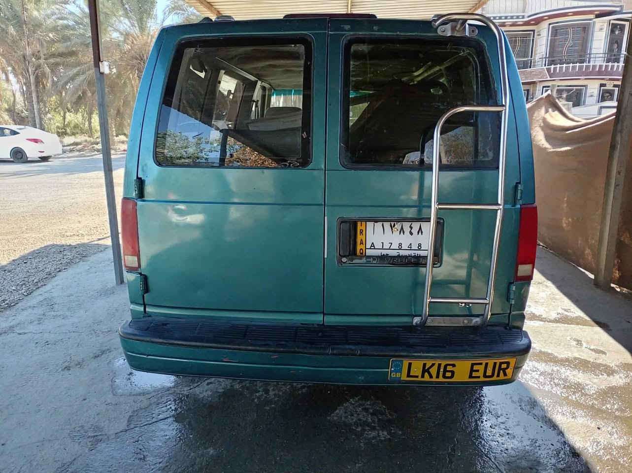 🚗 للبيع: شوفروليه فان (Chevrolet Van) 🚗
موديل 1995 ،،،،

المواصفات والجاهزية:

• المحرك والگير: كفالة عامة (بشرط الفحص).
• الإطارات: طقم إطارات (تخم تاير) جديد.
• البطارية: جديدة.
• الصبغ: مصبوغة عام لأغراض الجمالية فقط (تجديد مظهر).
• الرقم: القادسية / لوحات حمل.

تفاصيل البيع:
• السعر المطلوب: 38 ورقة ($3,800) وقابل للتفاوض البسيط.

• الموقع: محافظة بابل.

للتواصل والاستفسار:
📞 الاتصال على الرقم: ***********

تحياتي لكم جميعاً ،،،
‏  خادمكم ⚡️ مـسؤول جـروب فـان اسـترو الـعراق
