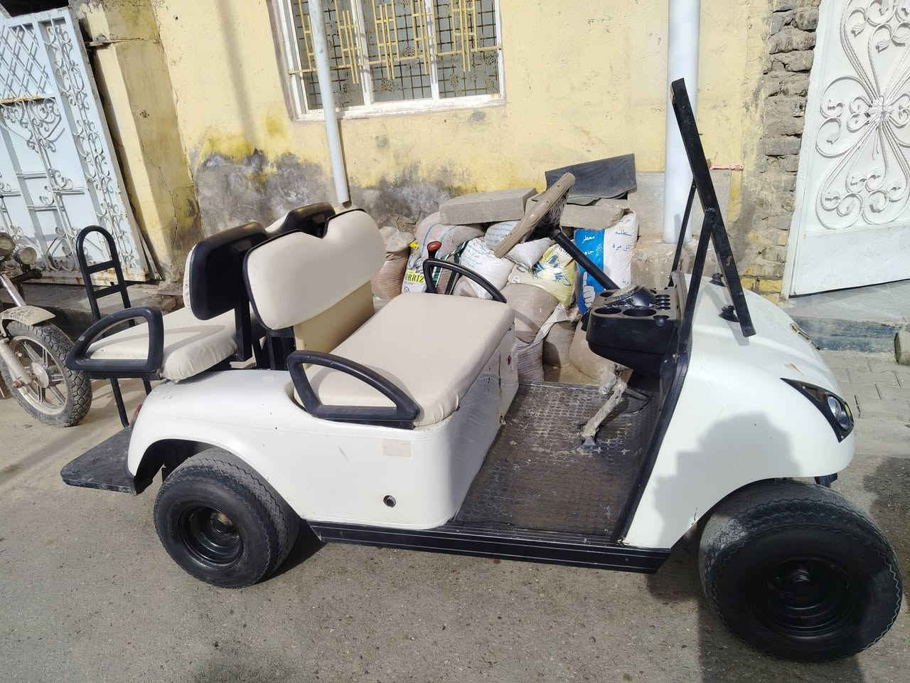 للبيع ***********
