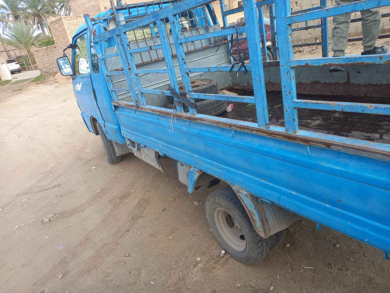 السلام عليكم 

مكلف بالنشر

للبيع فقط نقد نقد نقد بدون مراوس او اقساط
كيا بنكو 
رقم انبار انكليزي 
سنويه لل ٢٠٣٠
كير ومحرك شرط 
غرفه جاهزه 
جام محور من كهربائي لل هندر 
تايرات نضيفه
صدر نضيف
باتري جديد  
شرط تحويل تشتري من راعيها الشرعي
وكاله ماسوي تحولها خلال شهر

السعر ٤٥ وبيها مجال بسيط 

العنوان حديثه بروانه 
للاتصال 
***********
