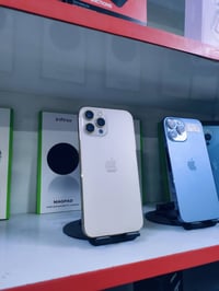 آيفون ١٢ برو ماكس • ٢٥٦ • بطارية ٧٤