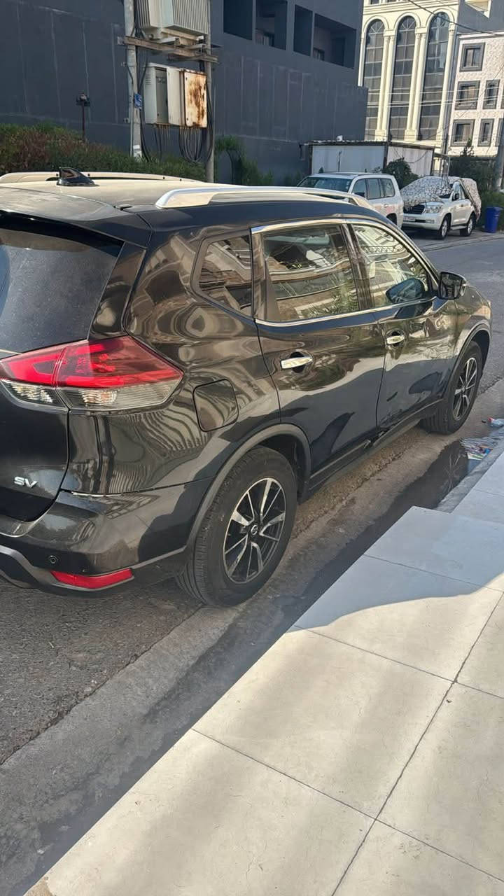 Nissan .ROGUE  .. SV... 2.5 .. 2020
نيسان روج.. 2020

رقم اربيل   
السياره مجهزه مع رقم وهزه وسنويه جديد 
السياره:  محرك ٢٥٠٠  سلندر  ٤ 
... ضرر جاملغ امامي يمين + باب باب انامي يمين . فقط

المواصفات: SV 
بصمه 
تحكم بل ستيرن جهتين 
شاشه 
كامير 
حساسات 
٣ انظام قياده 
كروز سرعه 
مانع الانزلاق 
كيج زينول 
كيج حراره 
كشنات هيتر 
ستيرن هيتر 
كشن كهربائي 
لادار امامي وجوانب

2 ابواب بصمه 
تشغيل عن بعد 
تبريد قطعتين 
دبل اكسن 
ABS +ECO +USB +AUX +BT+AWD 

#الاتصال: *********** 
#العنوان: الموصل
