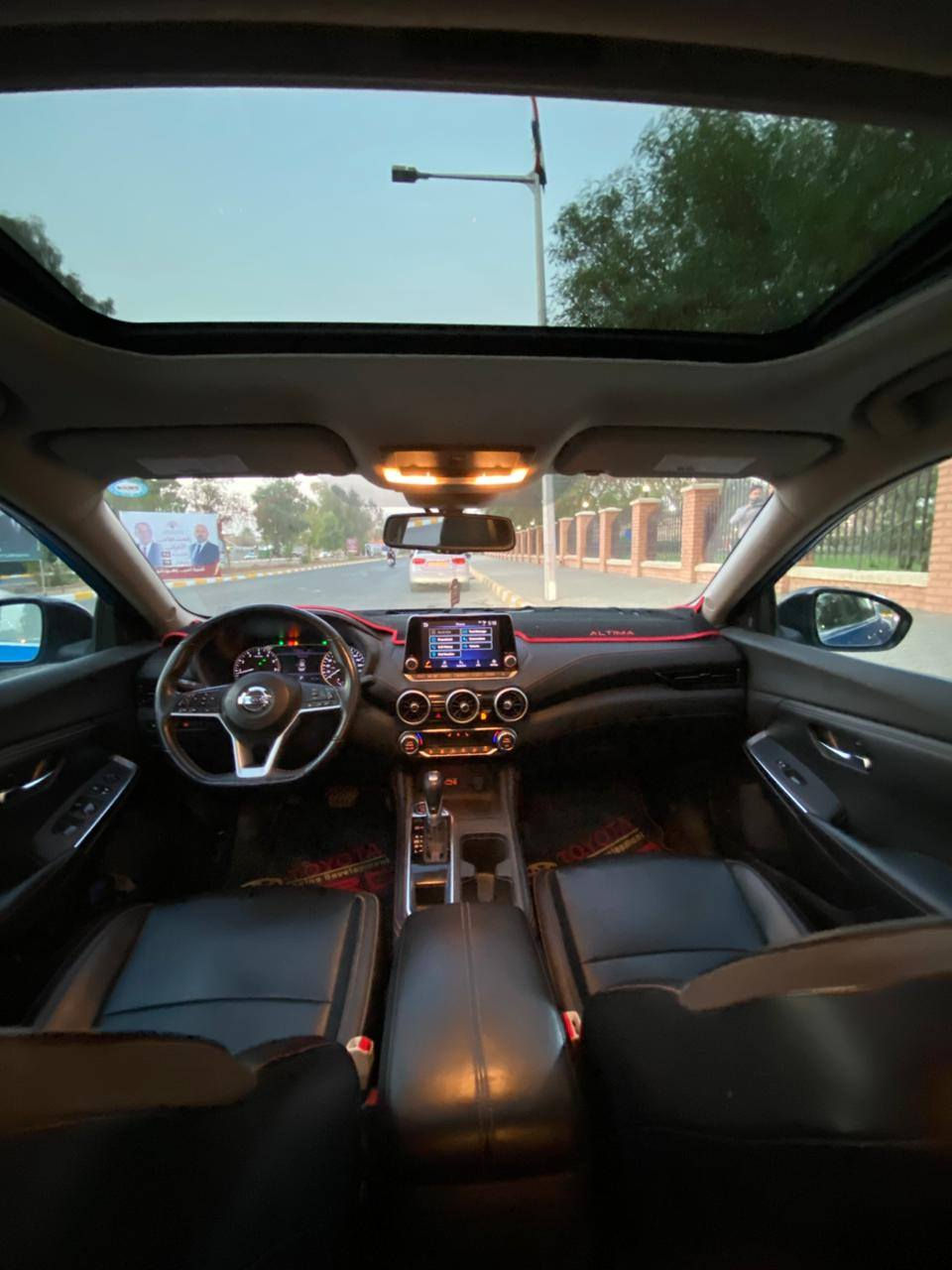 نيسان سنترا للبيع موديل 2021موصفات فول فول SRبلاس راقم سلیمانێ سعراستفسارعلى ارقام هاتف سیا*********** ***********کورك
