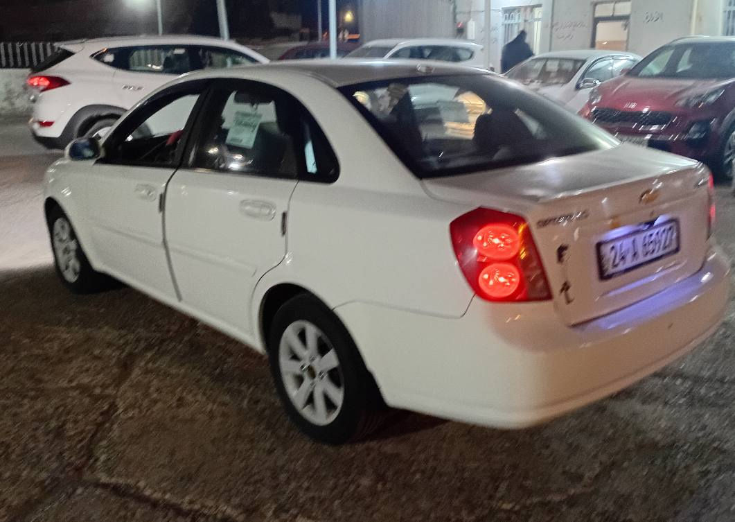 شوفرليت ابتره ٢٠١٠ 
رقم دهوك 24
السياره: مجهزه رقم هزه سنويه جديد 
السياره: يوجد بطاقه الوقودية ⛽️ ⛽️ 
داخل رصاصي اسود  _ كير اتوماتيك _ شاشه وكامير حساسات 
تدفئة وتبريد بشرط 
السياره: يوجد صبغ دوسه فقط تعديل بارد شبر 
#السعر : ٨٦  $ بيها مجال 
#العنوان: الموصل_ الحمدانيه 
#الاتصال: *********** _ *********** الحمدانية, نينوى
