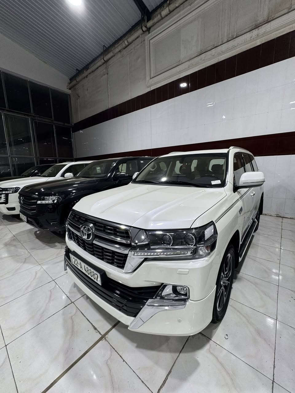لاندكروز 2021 8V GXR سياره جديده خليجي كفاله عامه ماعدا مكانين بارد فقط هيج كد شبر وسعرها حلو عنوان البصرة الاستفسار ***********
