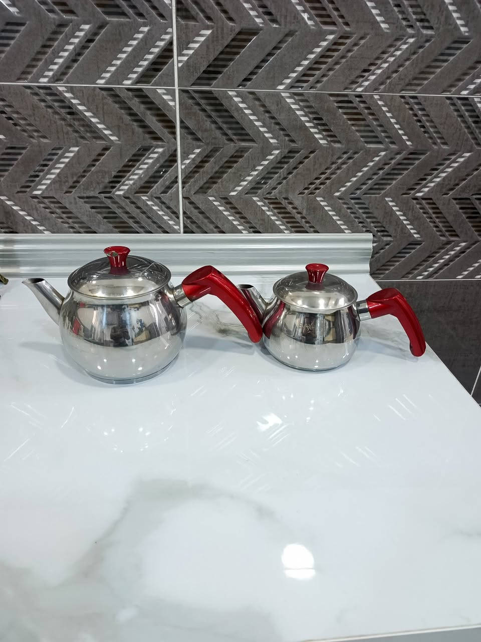 سلام عليكم للبيع مكاني كربلاء واكو توصيل ***********
