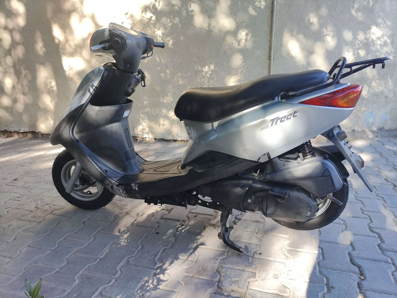 حاويه جديدة السعر 1٫700 الاستفسار ***********
