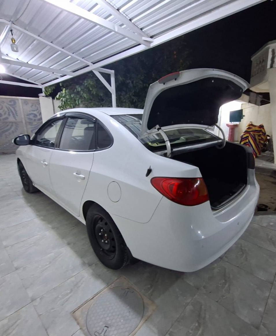 من رخصت الادمن المحترم
الالنترا خليجيه

موديل 2011

السعر 103

سونار منشور 

المحرك بي بخار 

للاستفسار ***********
