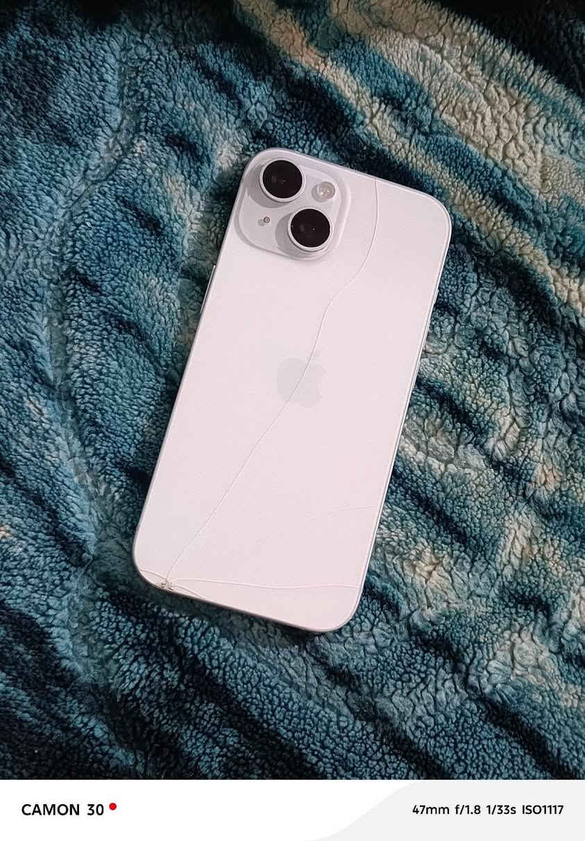 ايفون ١٥ عادي جهاز فقط ضهر بي هاذا الفطر سعره ٥٢٥وبي مجال الشراي الاتصال عل رقم فقط ***********مكلف بل نشر
