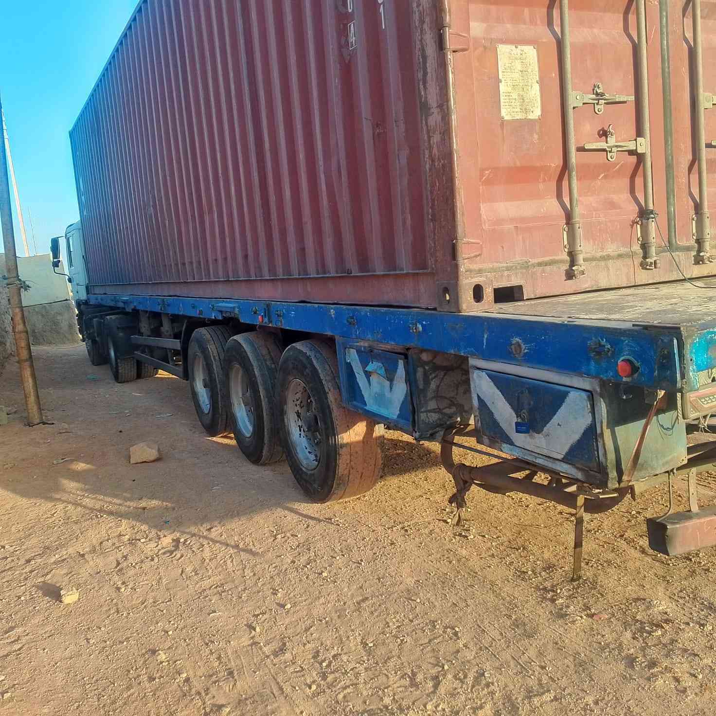 السلام عليكم
عربانه اوربيه ٣ دناكير مكفوله من كلشي 
تخم تاير بريك كهربائيات كلشي ما ناقصهه 
السعر 35 .  ‏‪***********‬‏
