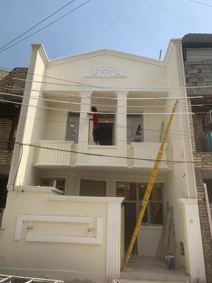 صباغ متفرغ حاليا جميع الاصباغ والديكورات.
..ومقاولات عامه وترميم المنازل بل كامل تسليم مفتاح مكاني بغداد الدوره عملنه كافه بغداد ***********
*********** واتساب
