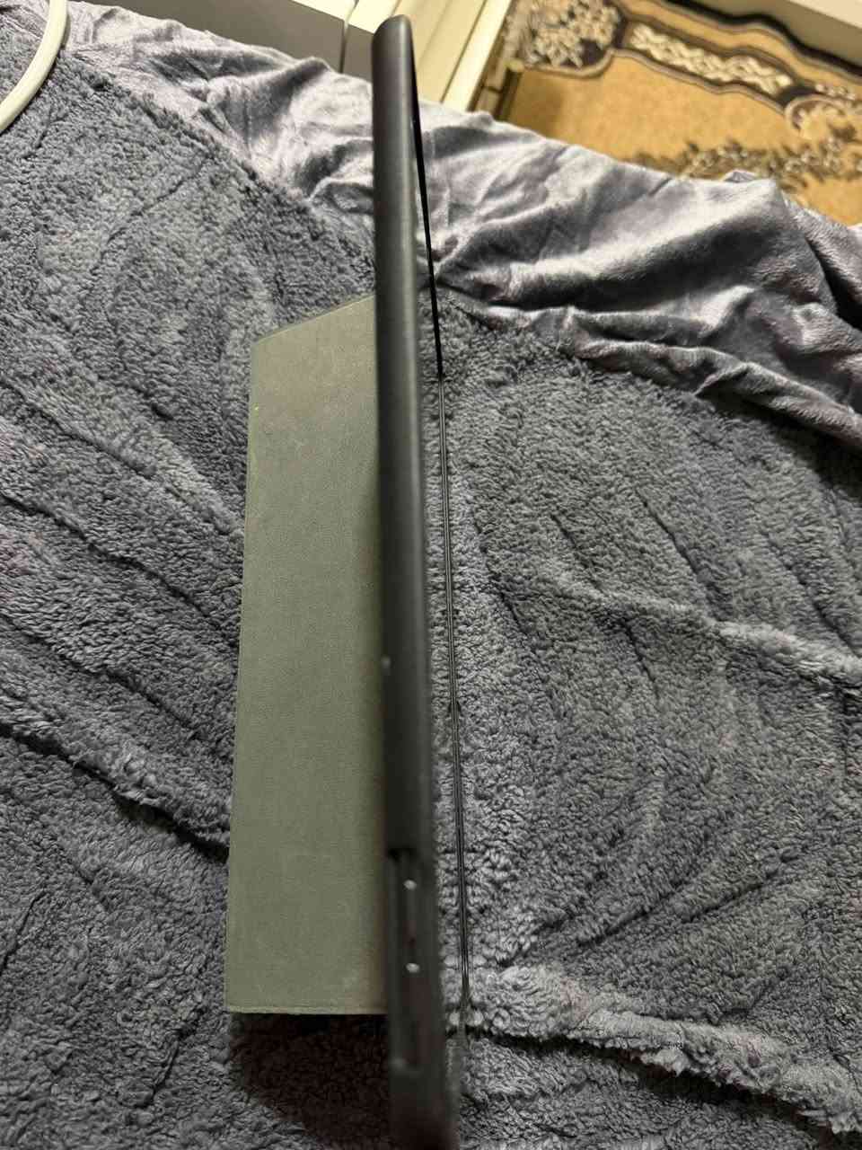 سعر 300
ايباد 9 نضافة 100 خدش واحد ماكو بطارية 94 استخدام شخصي لا ببجي ولا شي اخو الجديد الايباد شركة ماستر ملحقات كاملة وياه شاحنة كاملة وسماعة وكفر دفتري
لون رصاصي رقمي ***********
