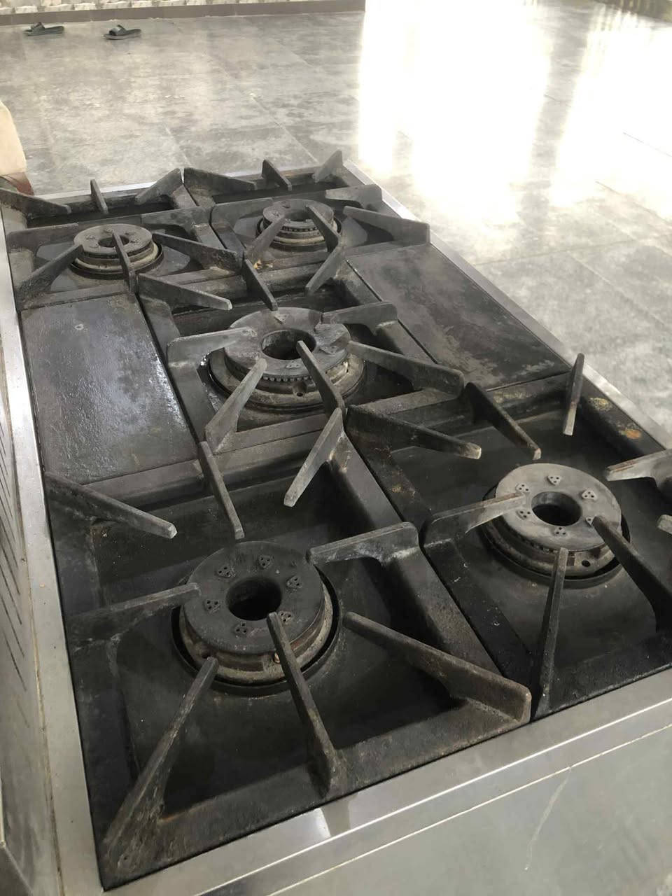 كوري اصلي السعر 100شغال ***********
