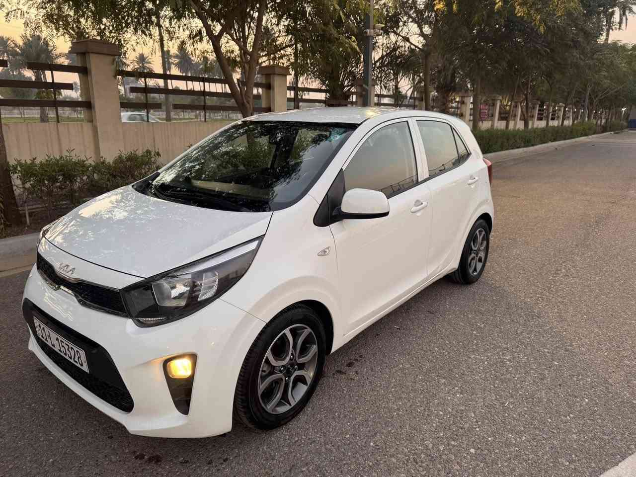 كيا بيكانتو 2023 للبيع
السياره وارد كوري مواصفاتها شاشة كبيرة تحكمات ستيرن ماشيه ٦٩ الف مكينه اربعه سلندر رقم بغداد بأسمي مع الصور موجود السونار

 مكاني بغداد حي البساتين

السعر : 110$ وبيها مجال قليل 💸

للاتصال ***********
