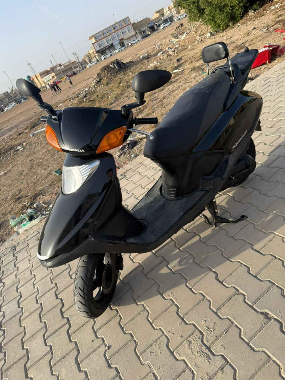 سبيسي ياباني نظيفة مفتوحة اول مرة رايمر كهربائيات كلهه شغالة سلف و هندر كيلو متر كيج بانزين  قفل ستيرن وقفل جنطة كله شغال واي نقص مابيهه
العنوان كوت داموك شارع الطشاش 
الهاتف ***********
