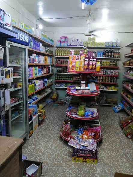 السلام عليكم مره خصت مدير الكروب أسواق لبيع شارع المطبك  تحتوي ٨عرضات ملات محل  +مال شركه بغداد وكولهه
مجمدات ٢ ملات محل + ٢ شركه
الإيجار 400
دخله خير من الله
اتصال على الخط او وتساب
***********
