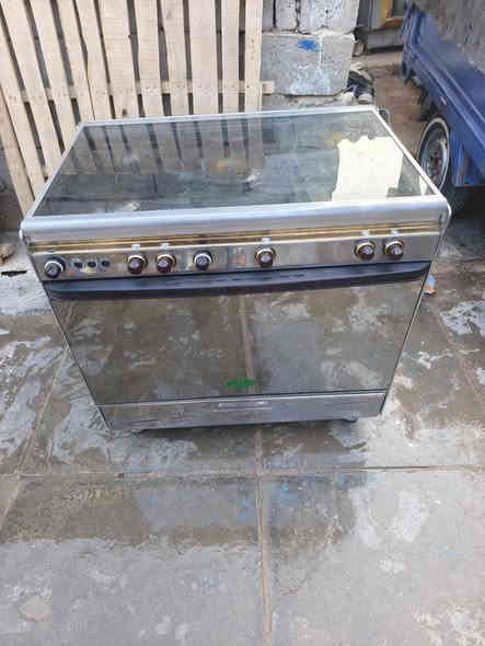 طباخ كريازي مصري استيل ع فحص شغال كل نقص مابيه جاهز  سعر ٢٠٠
‏‪0780 582 6587‬‏
