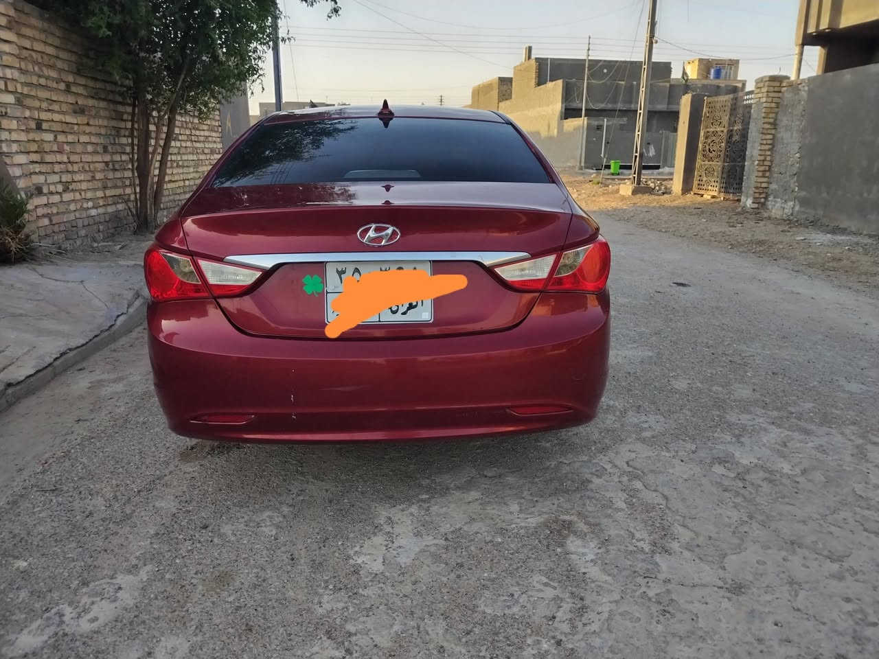 سلام عليكم
سوناتا مديل 2014 اصل ماشيه 50الف 
 سياره شرط كارتون بعده بريحت شريكه
 ادوات ادوات 
كصه جنطه دخول جديد  سياره جديده كلش احله من صور جاهزه
 من كلشي مكينه كير كفاله 
تبريد ثلج حداده تخم  سبير شرط ما نازل
تايرات جدد مكينه 2400  دوش بانزين بانزين اصل
  لد امامي دواخله زيرو
  متوم شمالي 
السعر 50وبيه مجال 
هاتف *********** 
مكان العماره كميت

