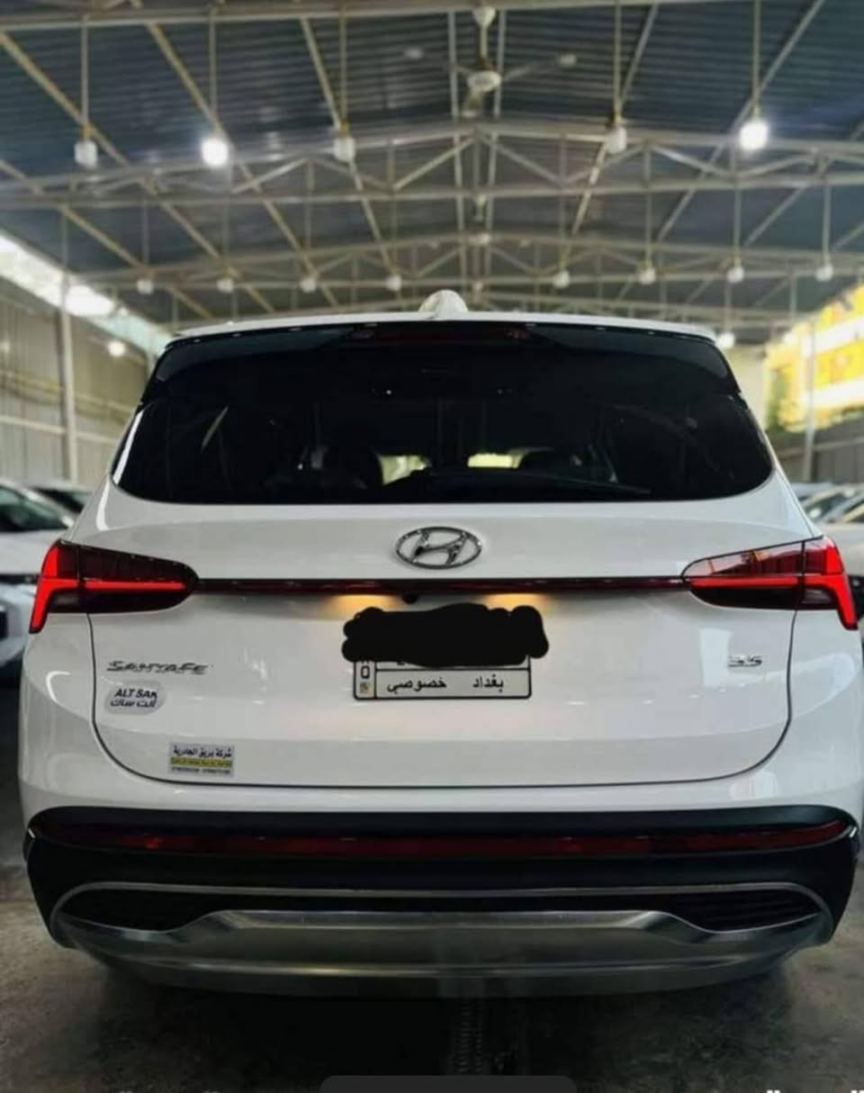 سلام عليكم ورحمة الله وبركاته للبيع سنتافي موديل ٢٠٢٤زيرو رقم بغداد الماني مشروع وطني محرك ٦ سلندر اللون ابيض زيرو زيرو مماشيه صفر  مكفوله  مواصفات السيارة كرسي كهرباء  بصمه دخول ذكي حساس امامي وخلفي كامره شاشه صندوق كهرباء سبعه راكب  يعني فول بس بدون فتحه سقف  مكان السياره بغداد حي الجامعة   السعر 49 مليون اتصال ***********و ***********
