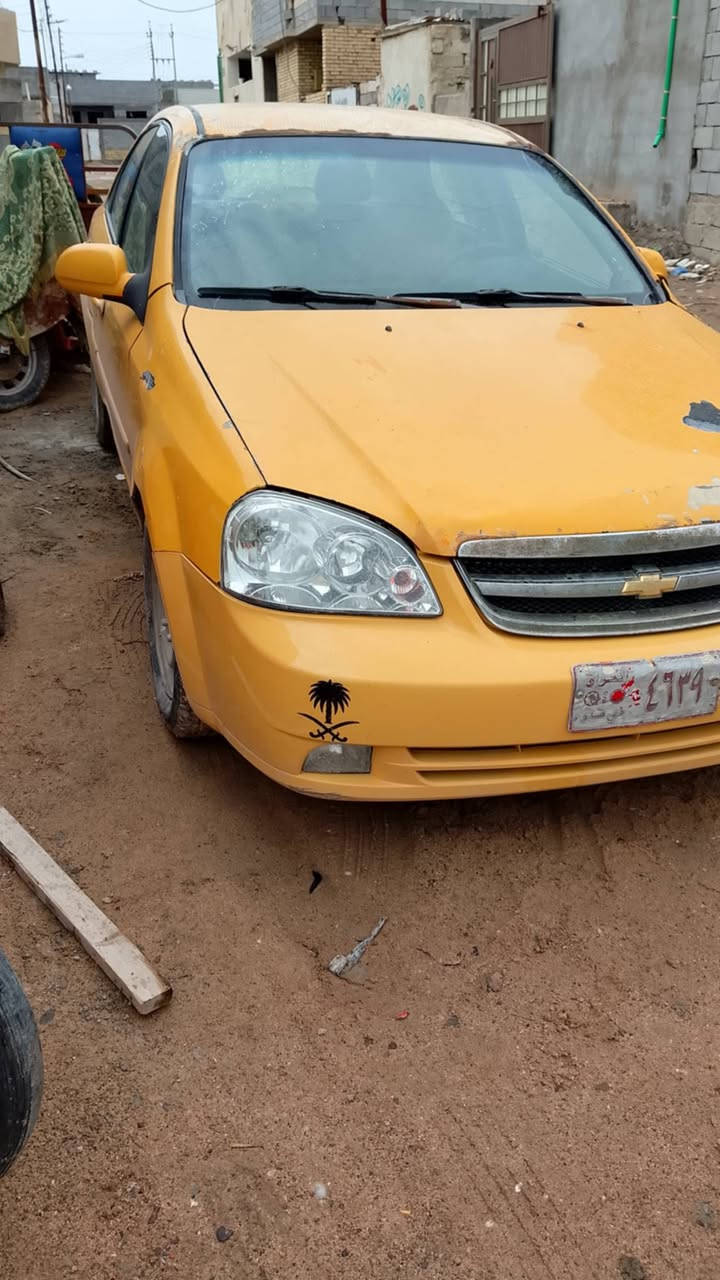 سلام عليكم
وبتره مديل     2006

سعر 25 
مكان بصره جزيره
جابر ***********
